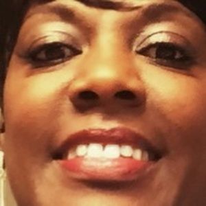 Meet your Posher, Latosha